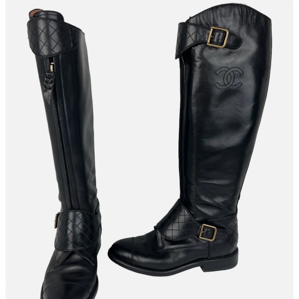 CHANEL Black Quilted Riding Boots